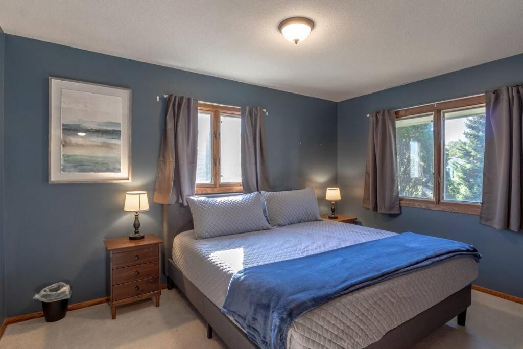 Family Home W/ 2 King, 2 Queen Beds + Game Room Bemidji Exterior photo